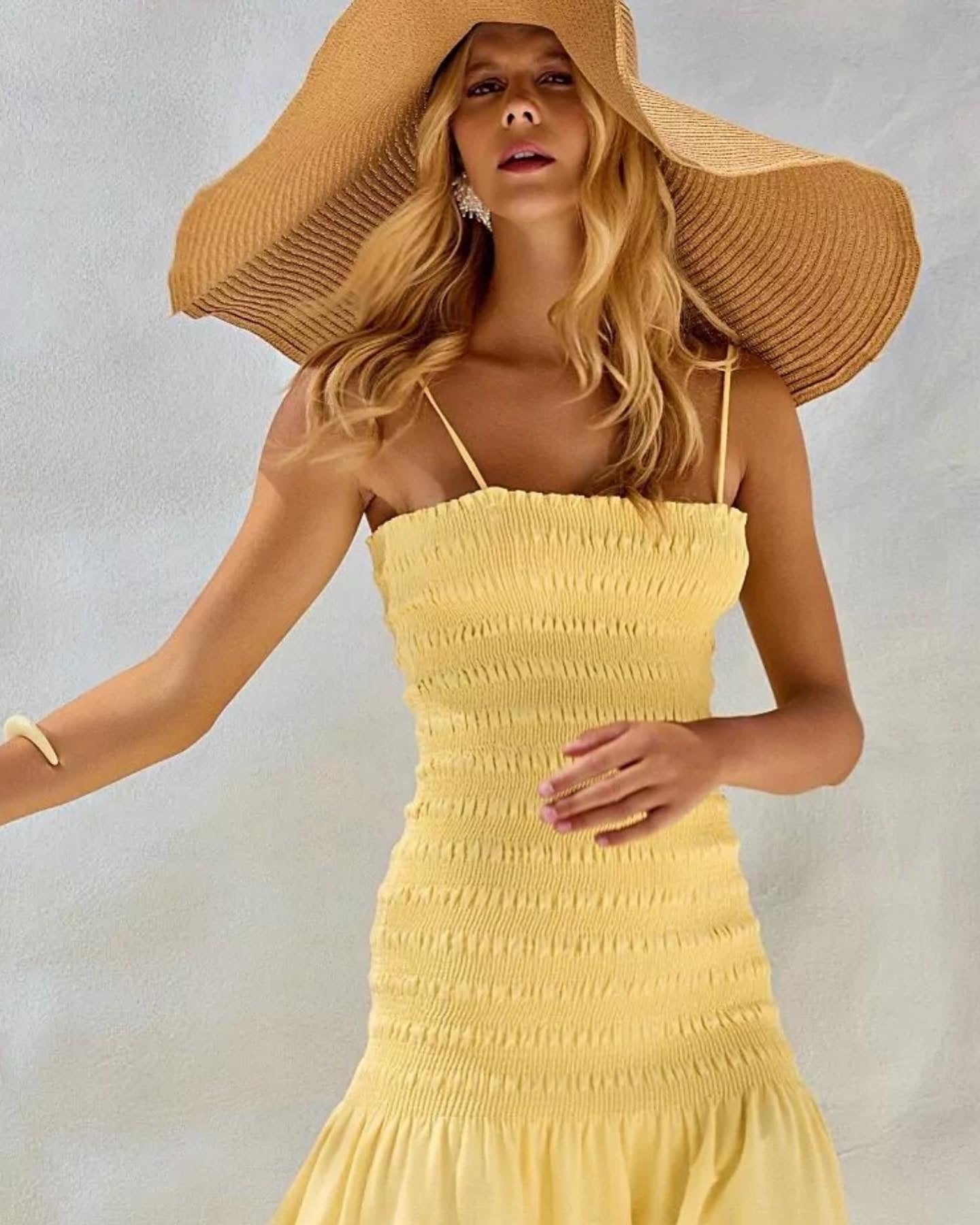 Vestido em linho lastex