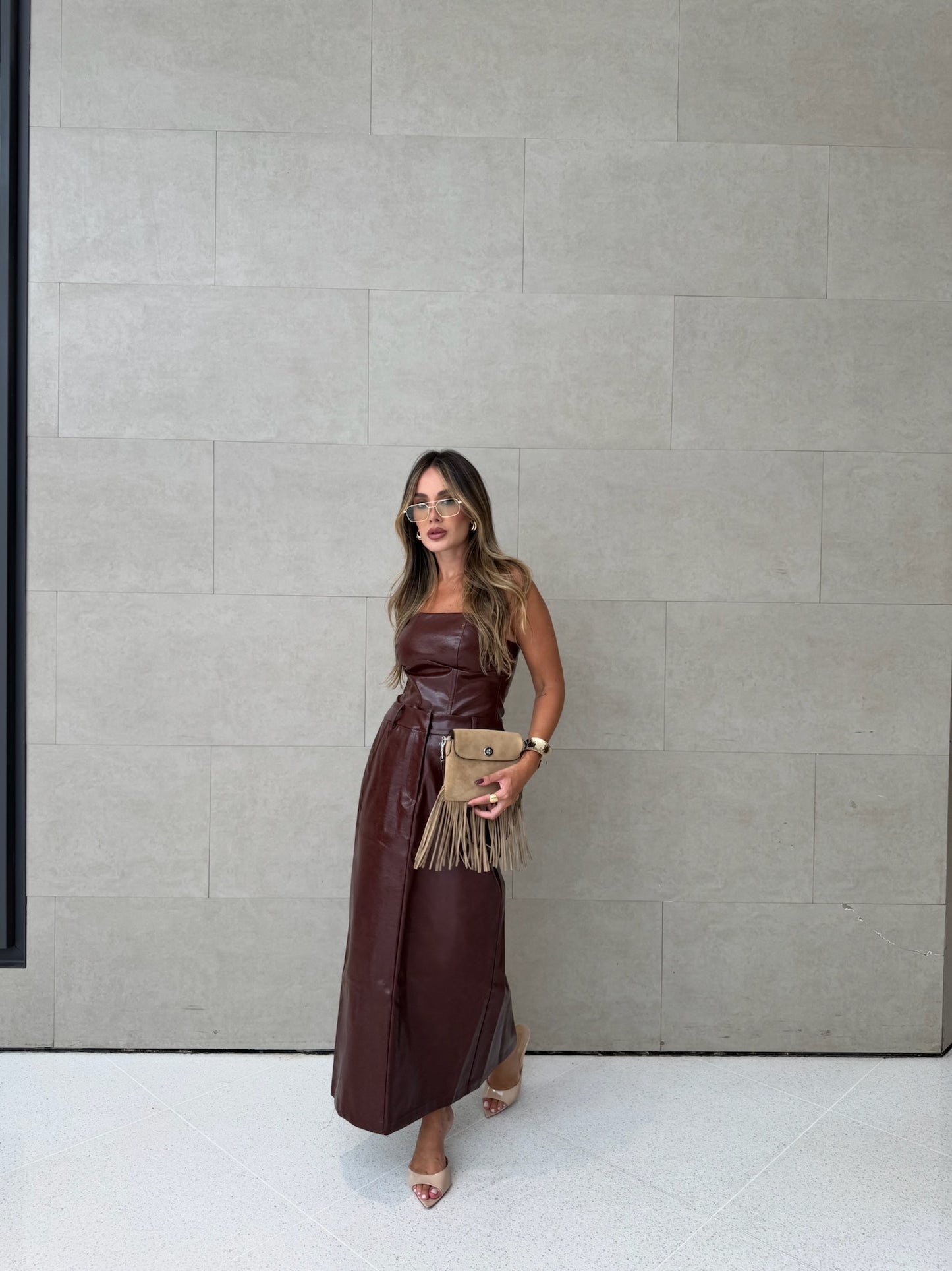 Saia Thaís
