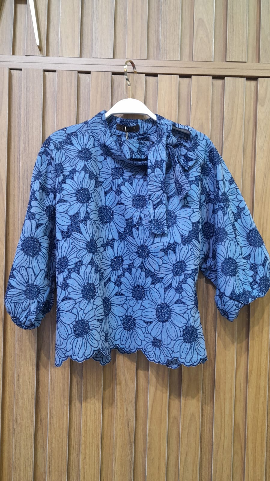 Camisa Laço em laise