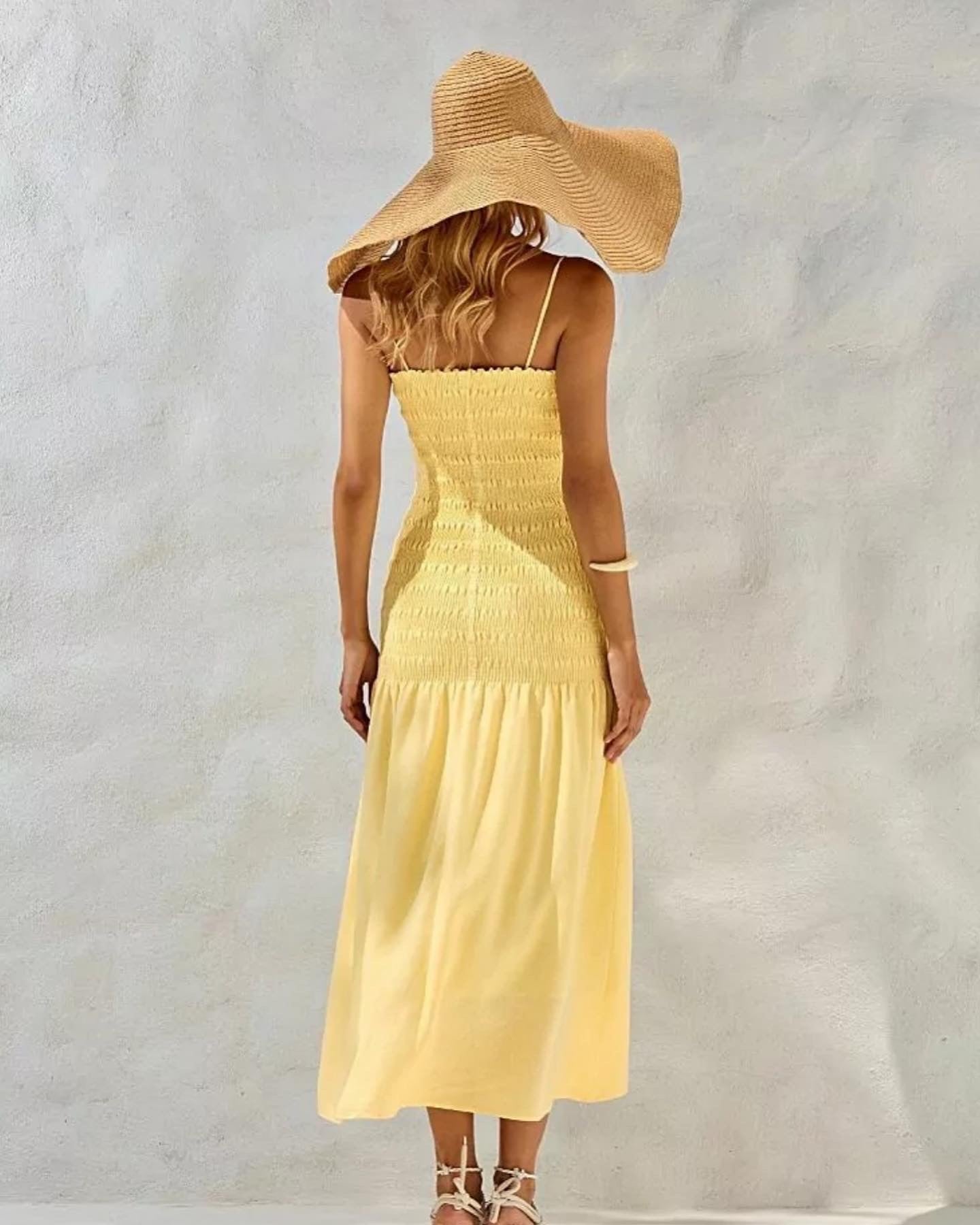Vestido em linho lastex