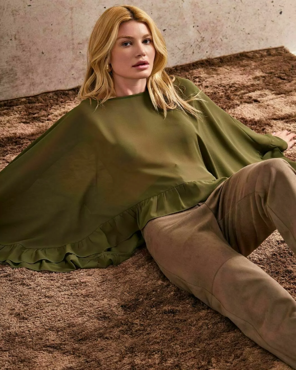 Blusa Capa Chiffon Helene