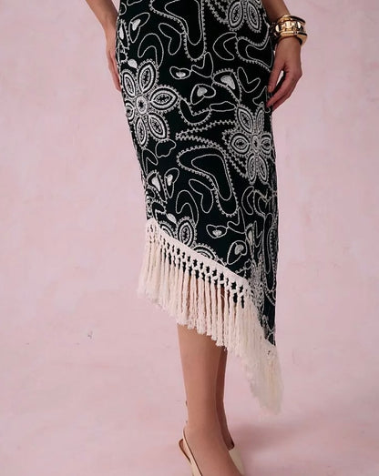Vestido bordado franjas