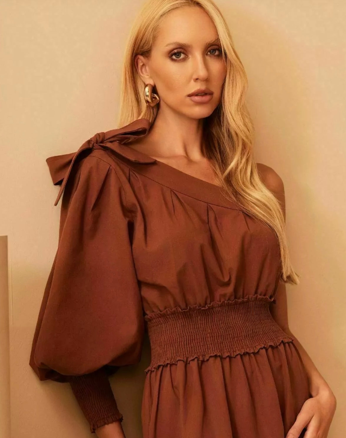 Vestido Tricoline Ombro Único