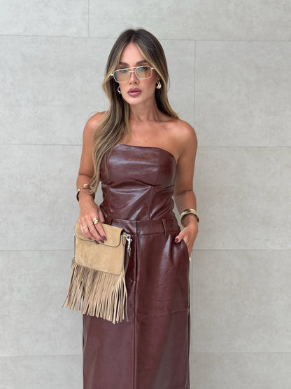 Saia Thaís