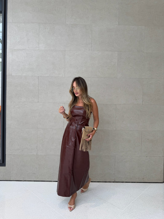 Saia Thaís