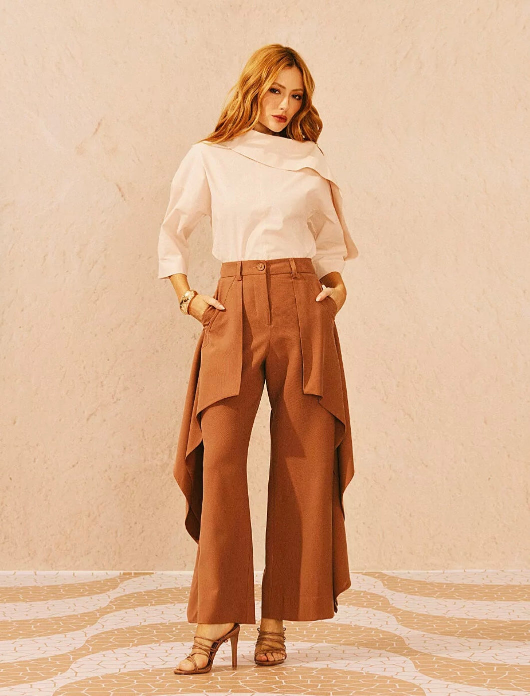 Calça Alfaiataria Babados