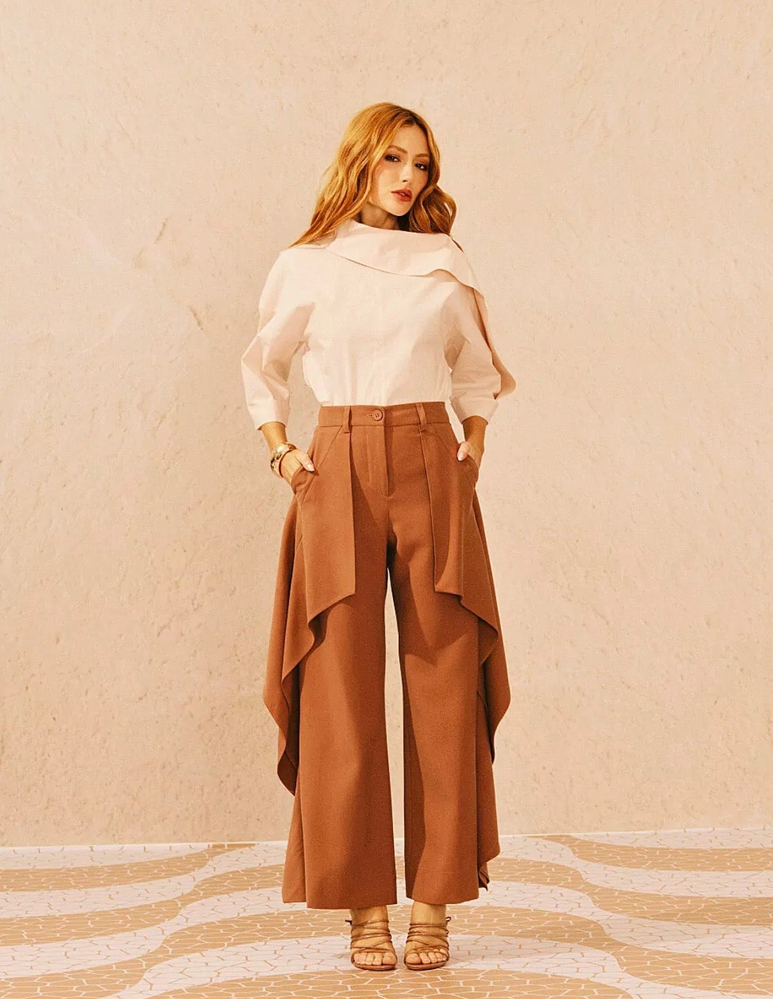 Calça Alfaiataria Babados