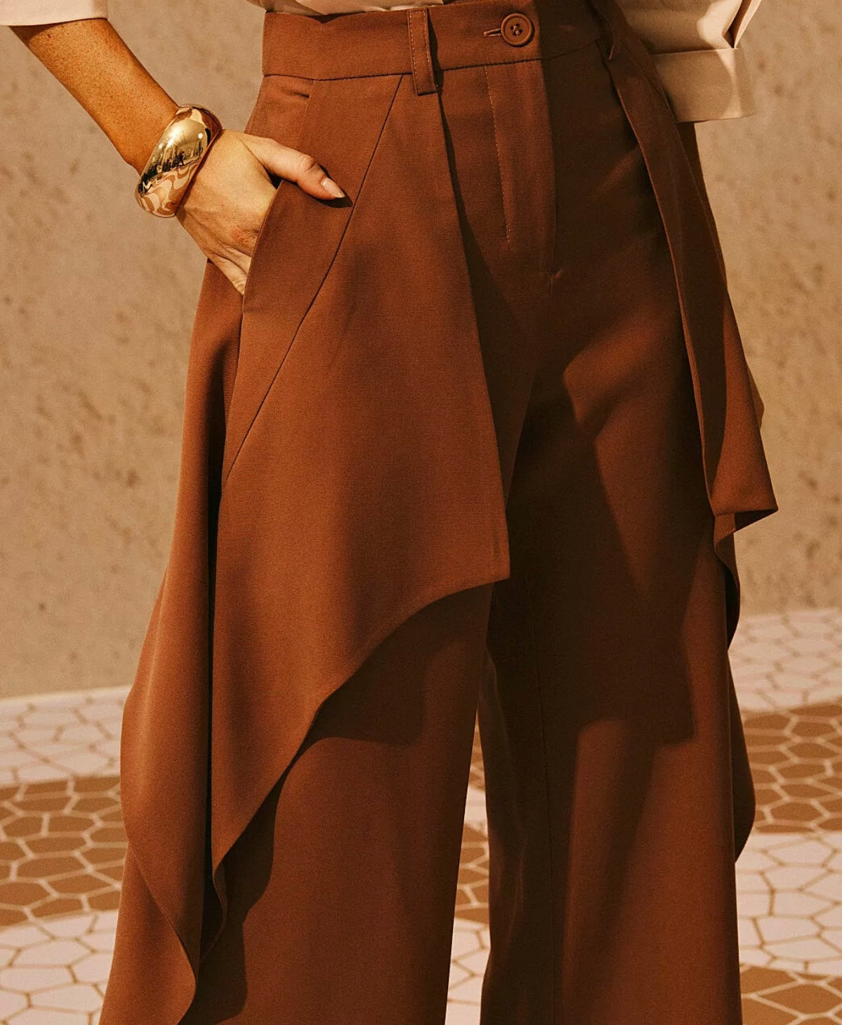 Calça Alfaiataria Babados