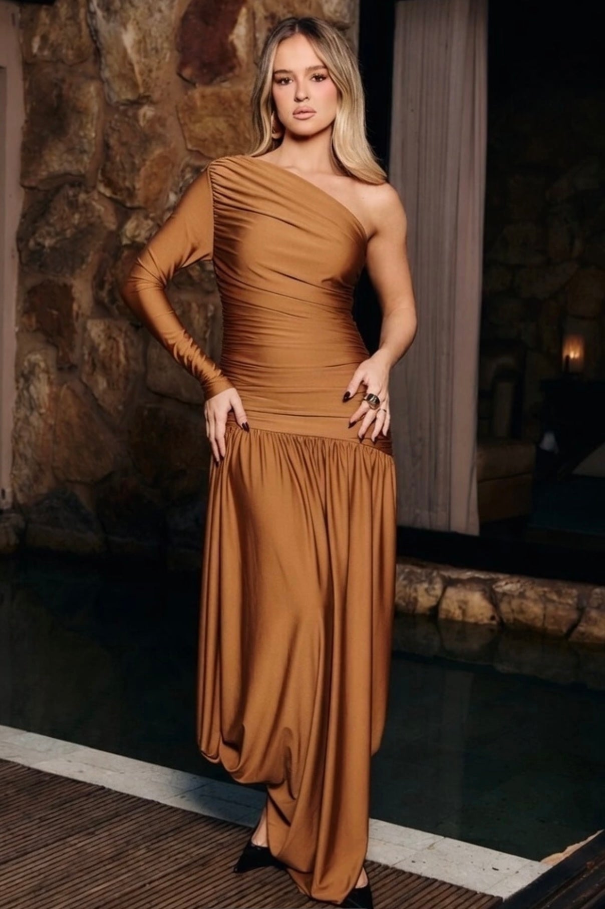 Vestido Jersey Assimétrico